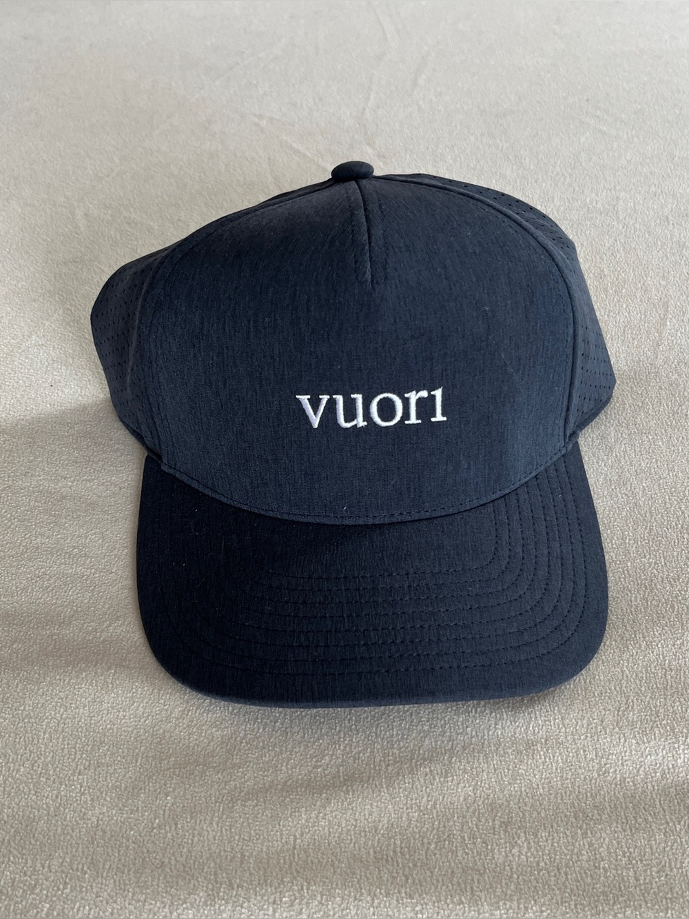 VUORI V1 Water Tech Hat Navy Unisex NWT